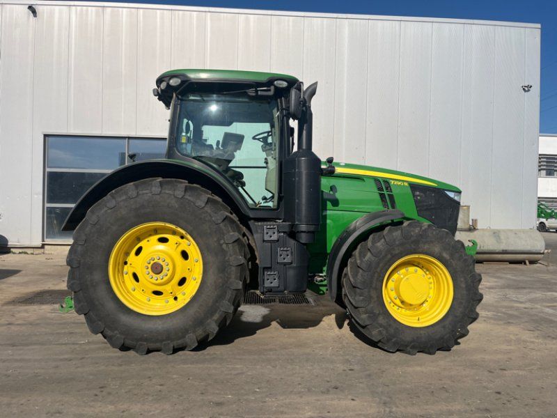 John Deere 7290R