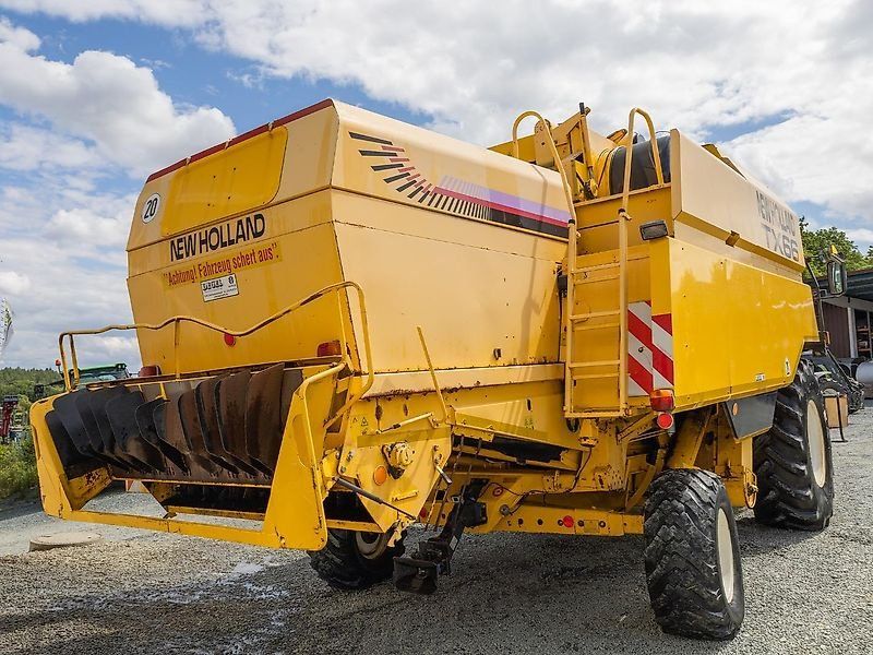 New Holland TX 66