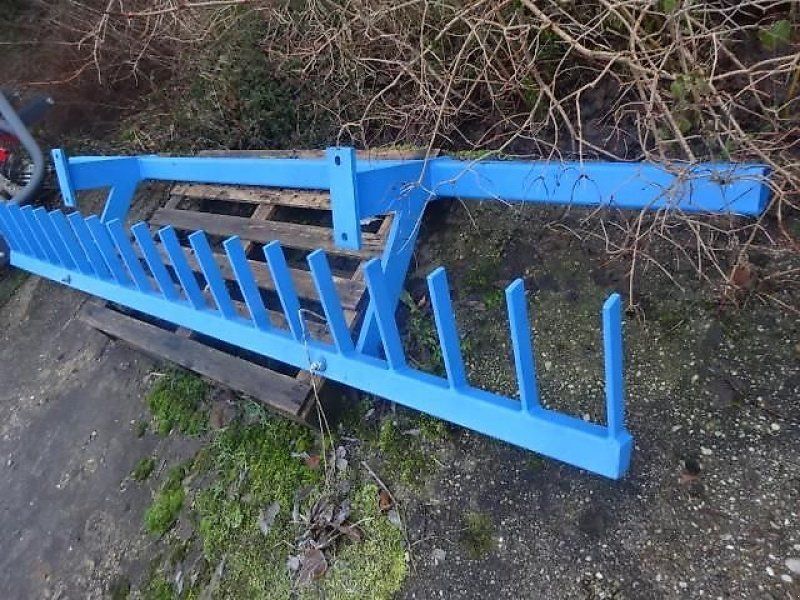 SVD Abstreifer für 3 Meter V Ringwalze