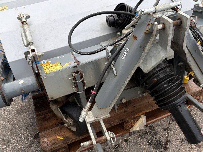 Bellon Mit 130 cm mekanisk kost m/hydr sving