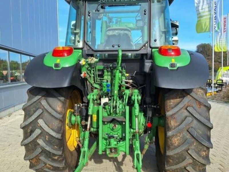 John Deere 5100 R