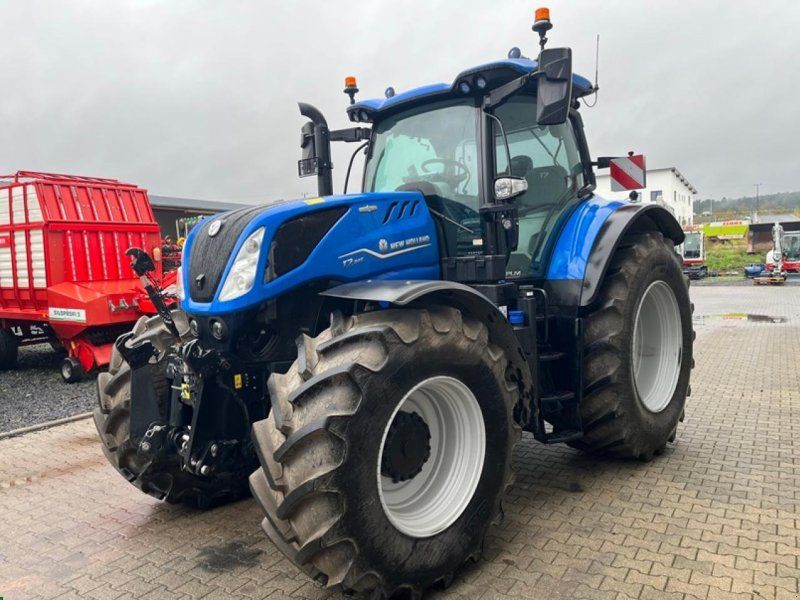 New Holland T 7.245 AC