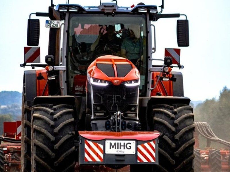 Massey Ferguson 9S.425 DVT EXCLUSIVE