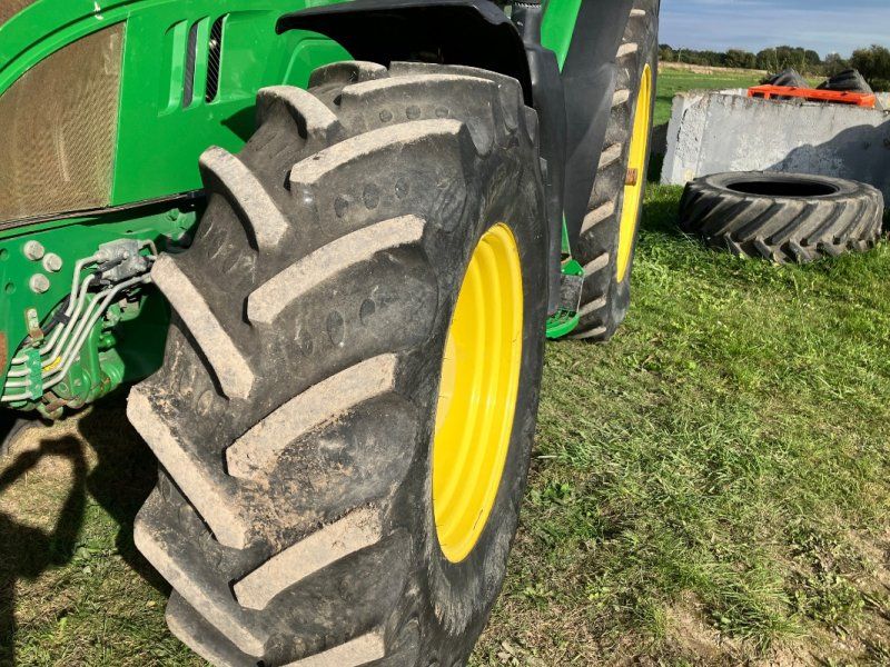 John Deere 6170R