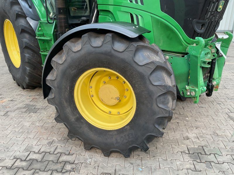 John Deere 6170R