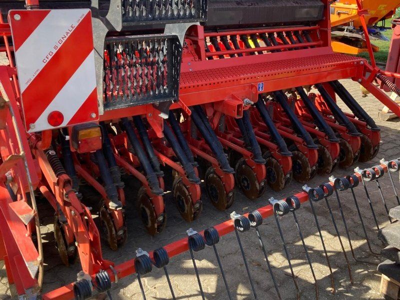 Kuhn INTEGRA 3003