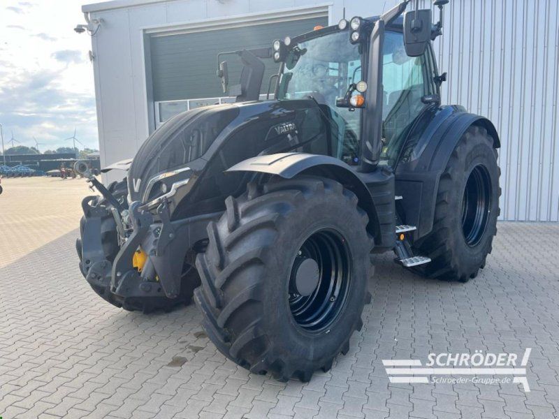 Valtra T 215 D UNLIMITED | RTK