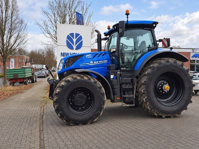 New Holland T7.300 PLM Auto Command