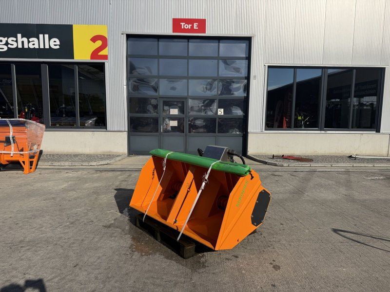 Springer Selbstladestreuer TSS 700