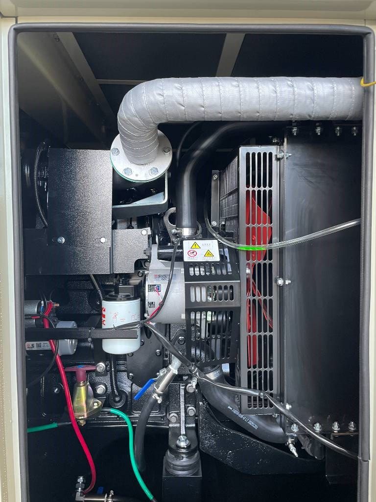Cummins 4BTA3.9-G11 - 88 kVA Generator - DPX-19834