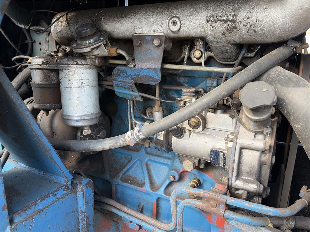 Ford 6710 4wd front loader