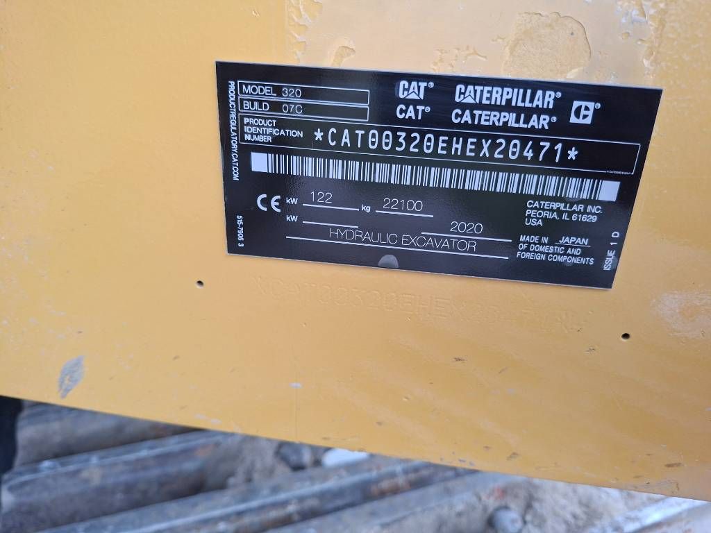 CAT 320