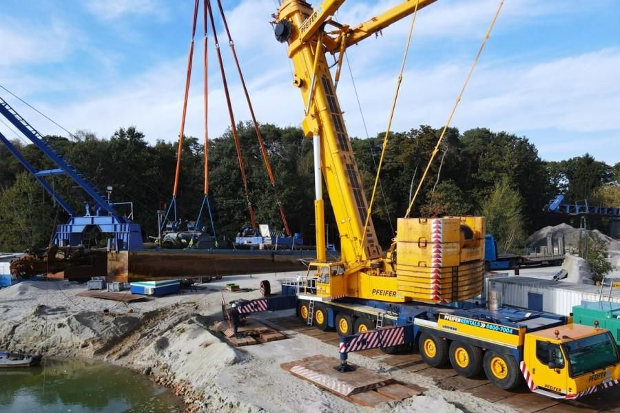 Liebherr LTM1500-8.1 Also Available For Rent, Dutch Registr