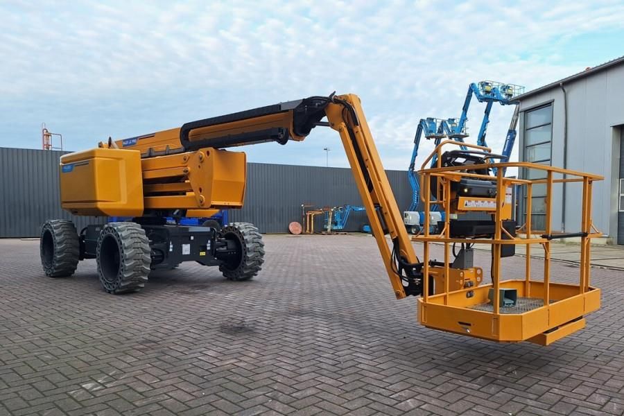 Haulotte HA20LEPRO Valid Inspection, Hybrid, 4x4x4 Drive, 2