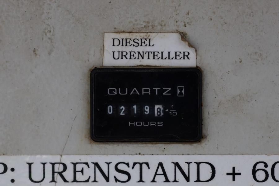 Holland Lift Megastar G-320DL30-4WDS/N Diesel, 4x4x4 Drive, 34m