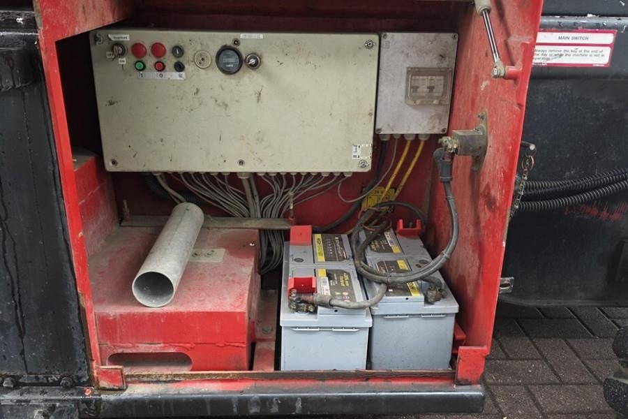 Holland Lift Combistar B-195DL25-4WD/P/N Diesel, 4x4 Drive, 21.