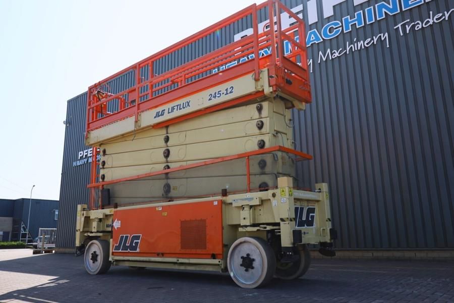 JLG SL245-12 Diesel, 4x4x4 Drive, 26.5m Working Height