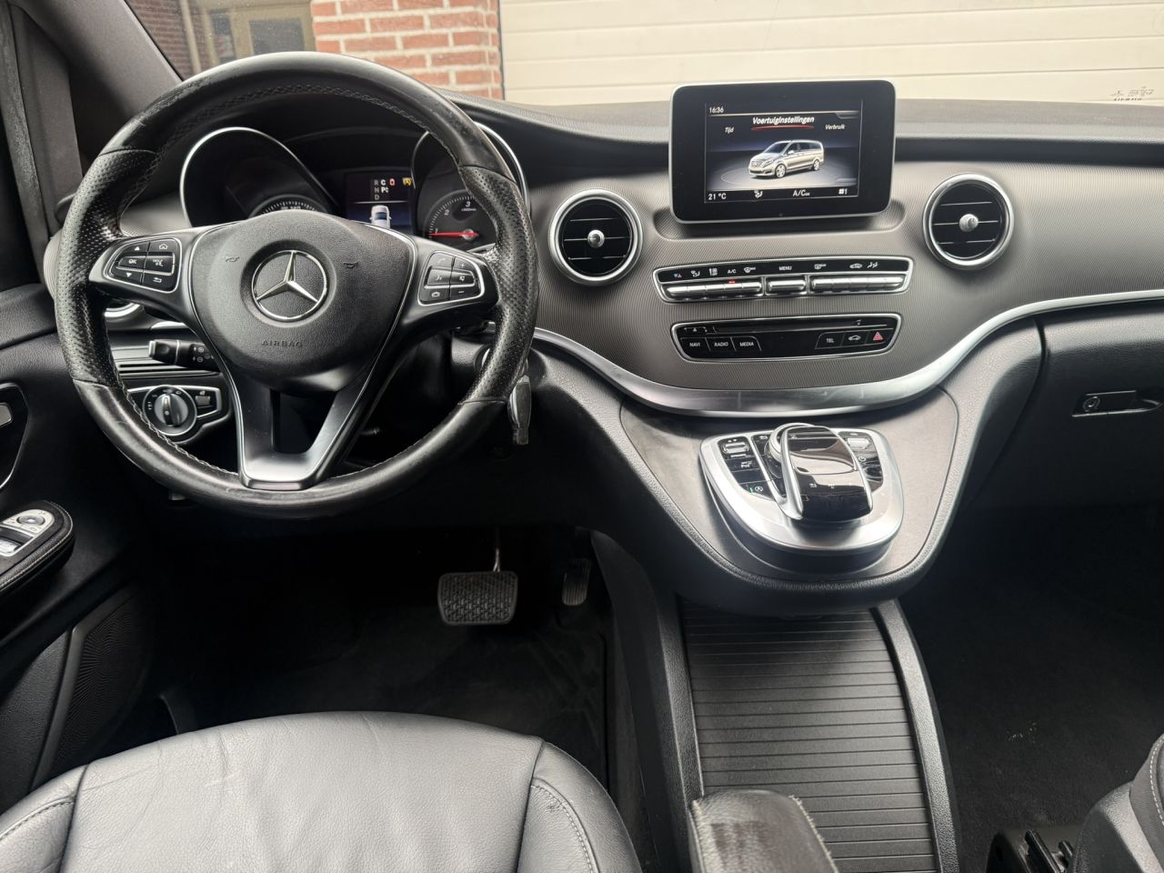 Mercedes V klasse 250 190 pk automaat XXL lengte 3