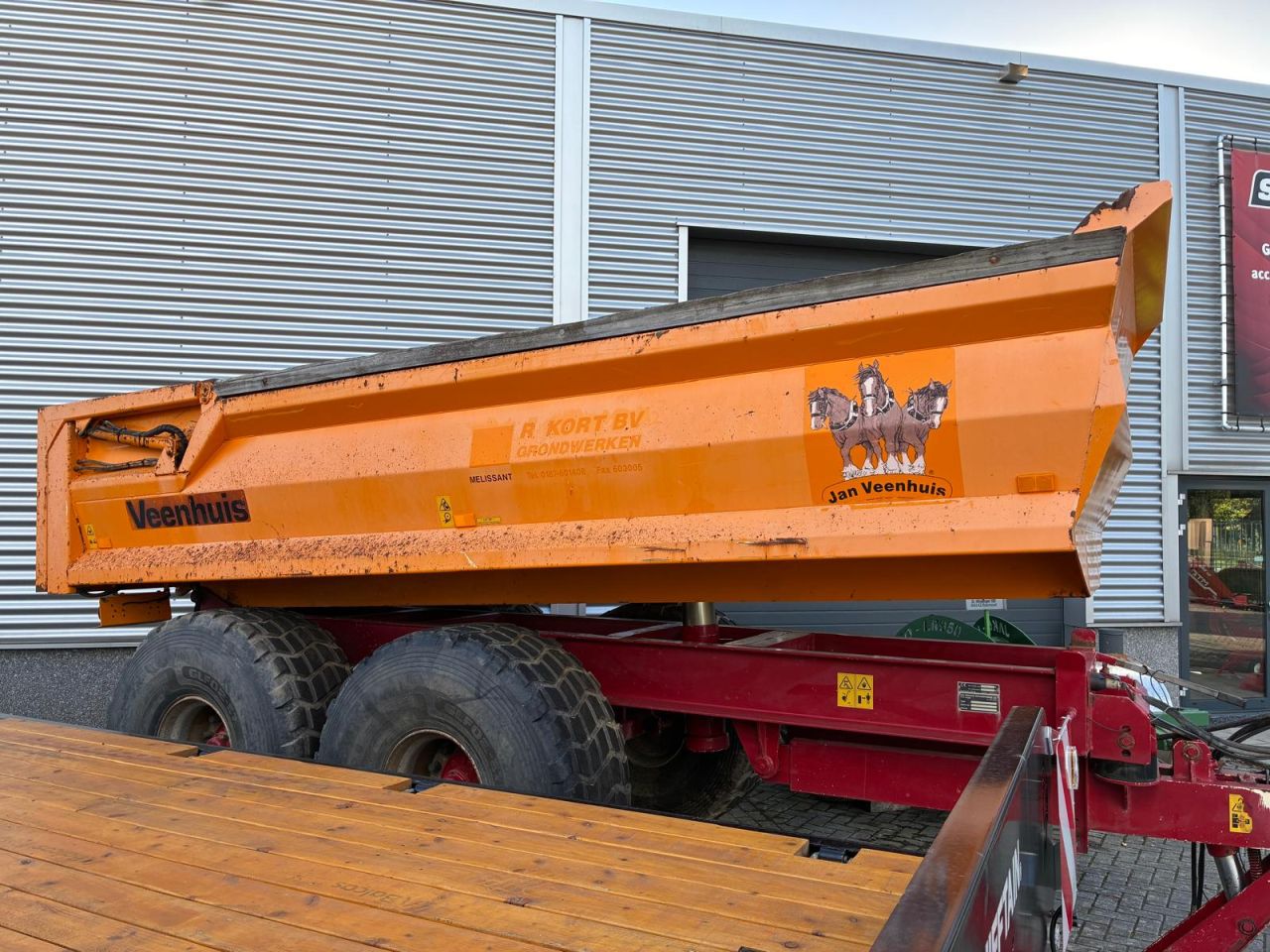 Veenhuis JVZK 21000 grondumper