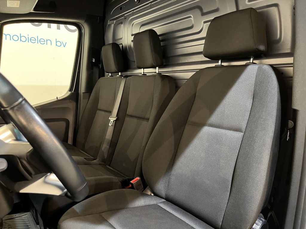 Mercedes-Benz Sprinter 317 CDI L3 RWD Automaat / Euro 6 / LED / Airco / Adap. Cruise Control / Camera / Trekhaak / CarPlay / Navigatie / 3-Zits / 46.200 KM !!