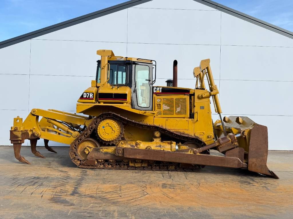 CAT D7R - 3 Tine Ripper / Airco