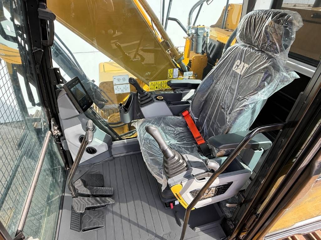 CAT 330GC - BRAND NEW / UNUSED / 2026 Model