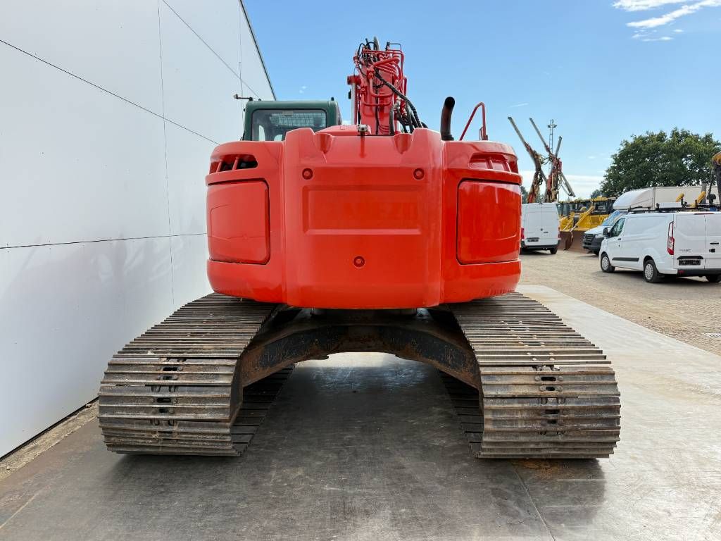 New Holland Kobelco E235B SR-2 - 360° Camera / Hammer lines