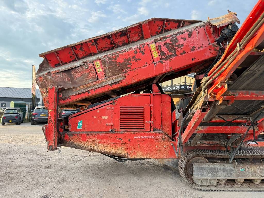Terex Finlay 883T - 2 Side Conveyor / Auto Greasing