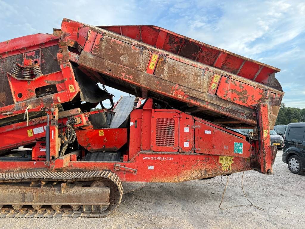Terex Finlay 883T - 2 Side Conveyor / Auto Greasing