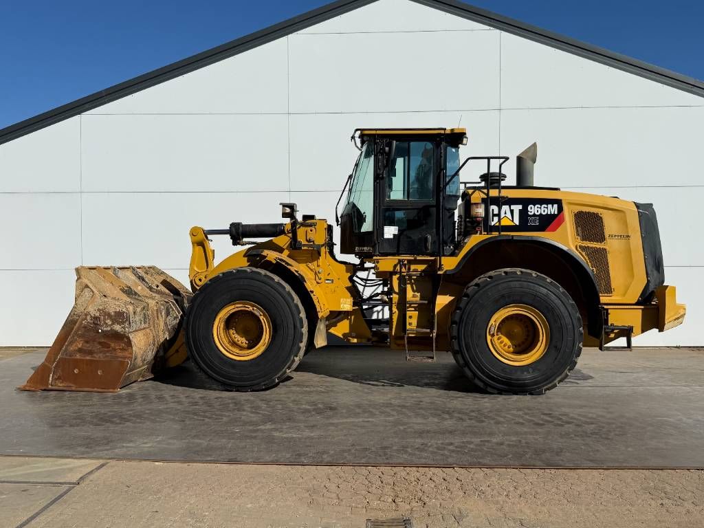 CAT 966MXE - Automatic Greasing / Camera