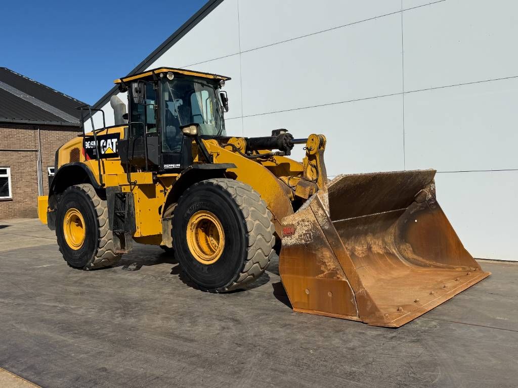 CAT 966MXE - Automatic Greasing / Camera
