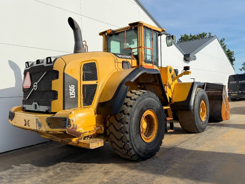 Volvo L150G - Automatic Greasing / CDC Steering