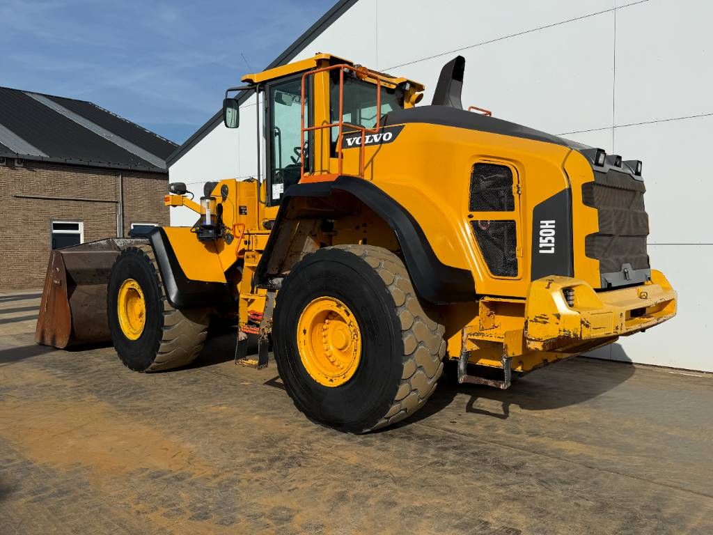 Volvo L150H - CDC Steering / Automatic Greasing