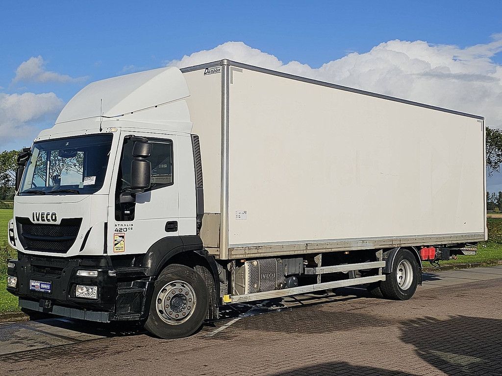 IVECO AD190S42 STRALIS