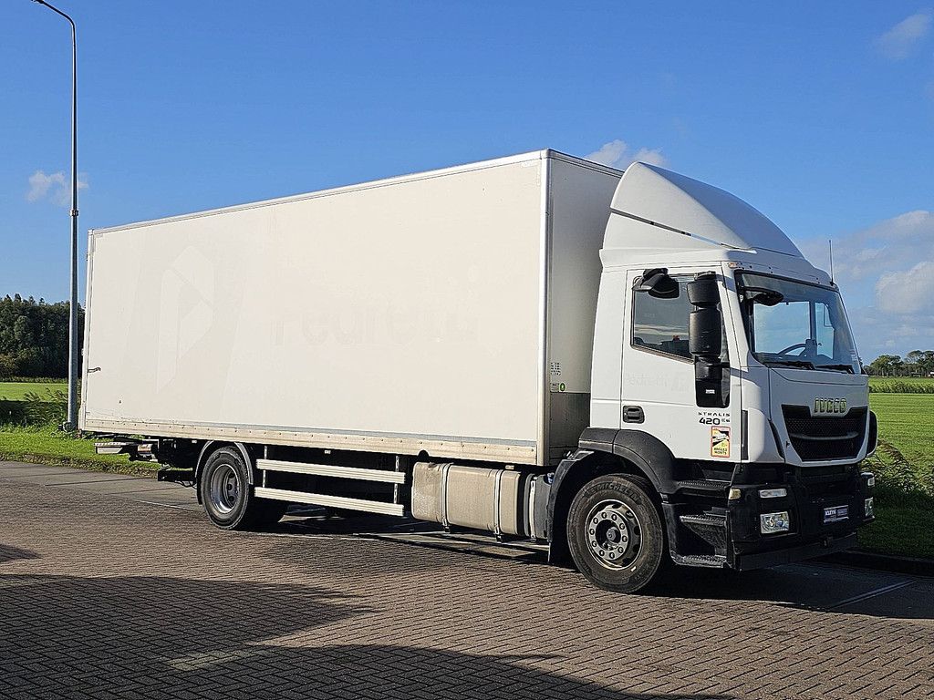 IVECO AD190S42 STRALIS