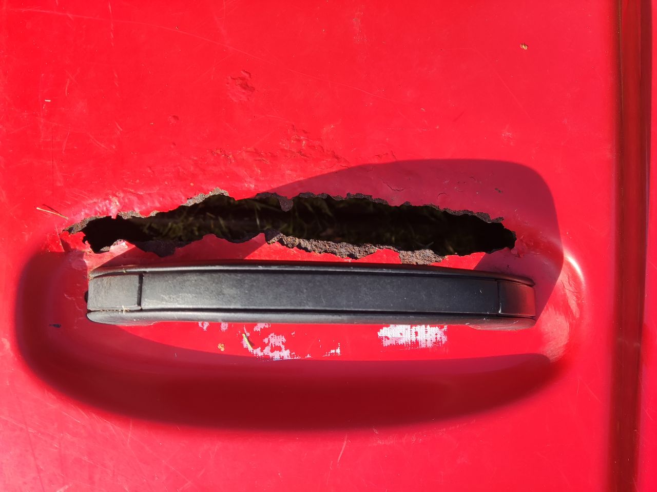 2 ingeruilde zitmaaiers (1 x GTM 1500, 1 x LAZER 20H107)