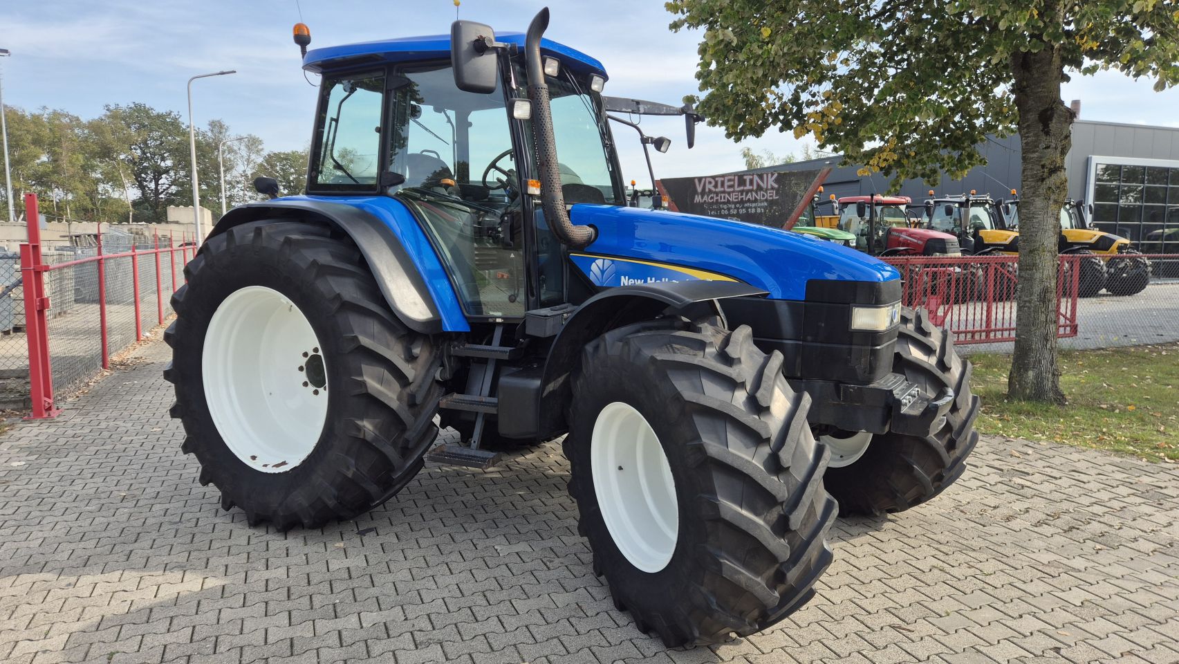 New Holland TM155 PC 40Kmh met kruip en Airco