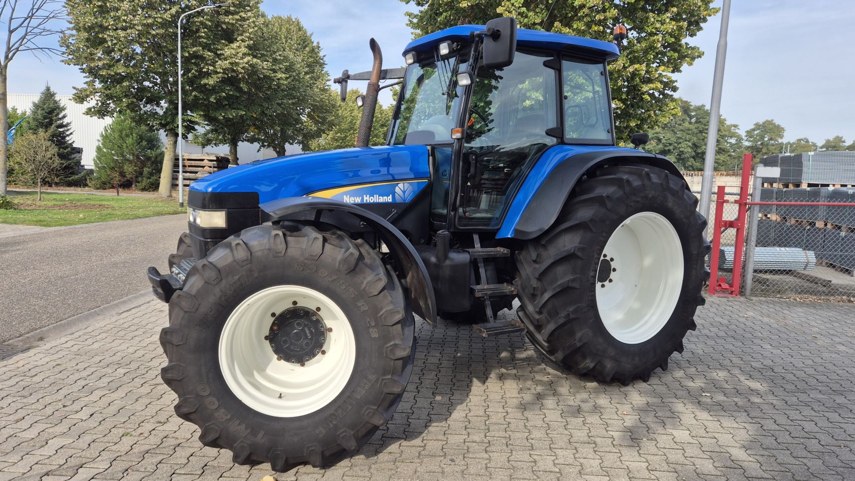 New Holland TM155 PC 40Kmh met kruip en Airco