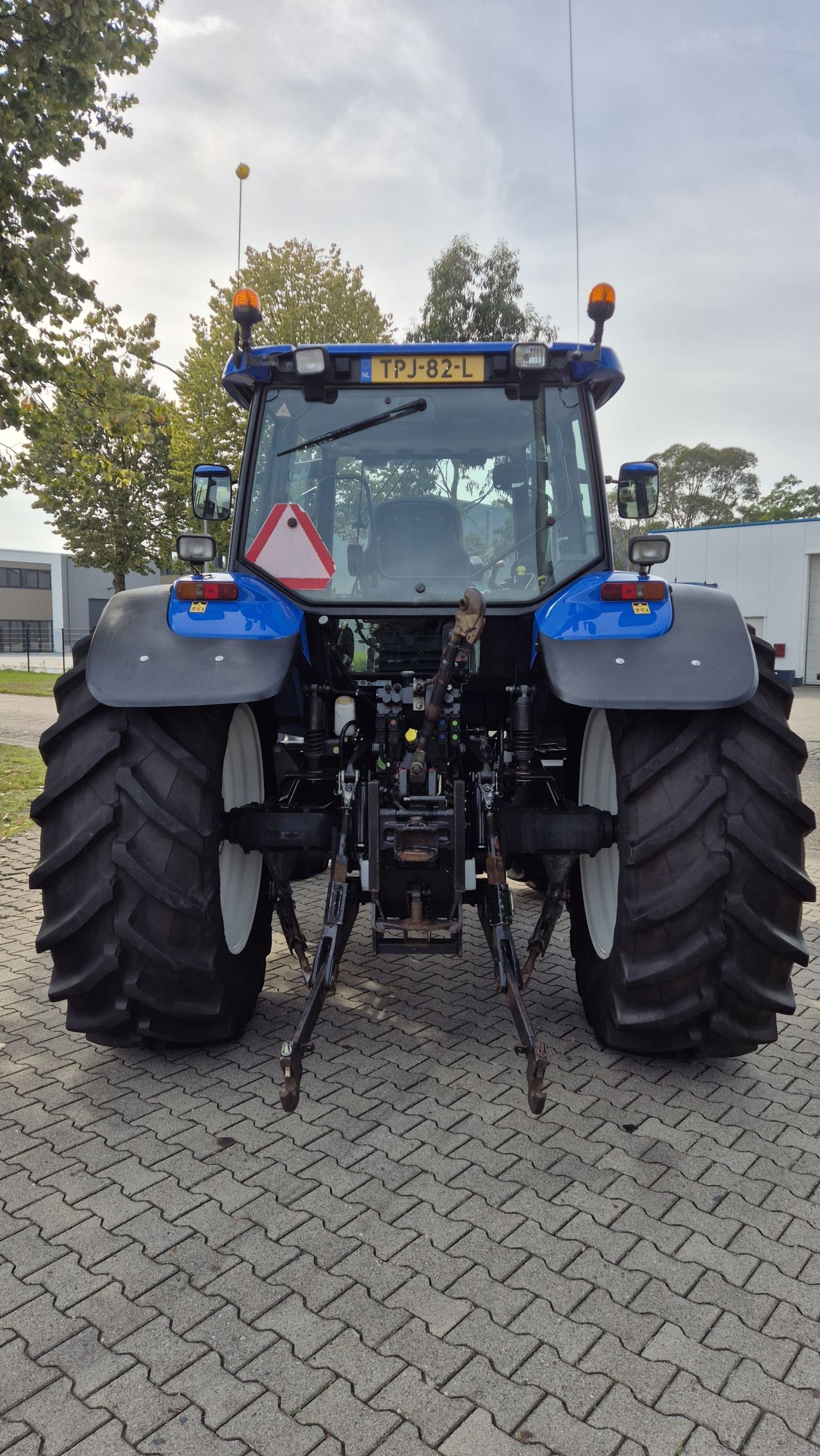 New Holland TM155 PC 40Kmh met kruip en Airco