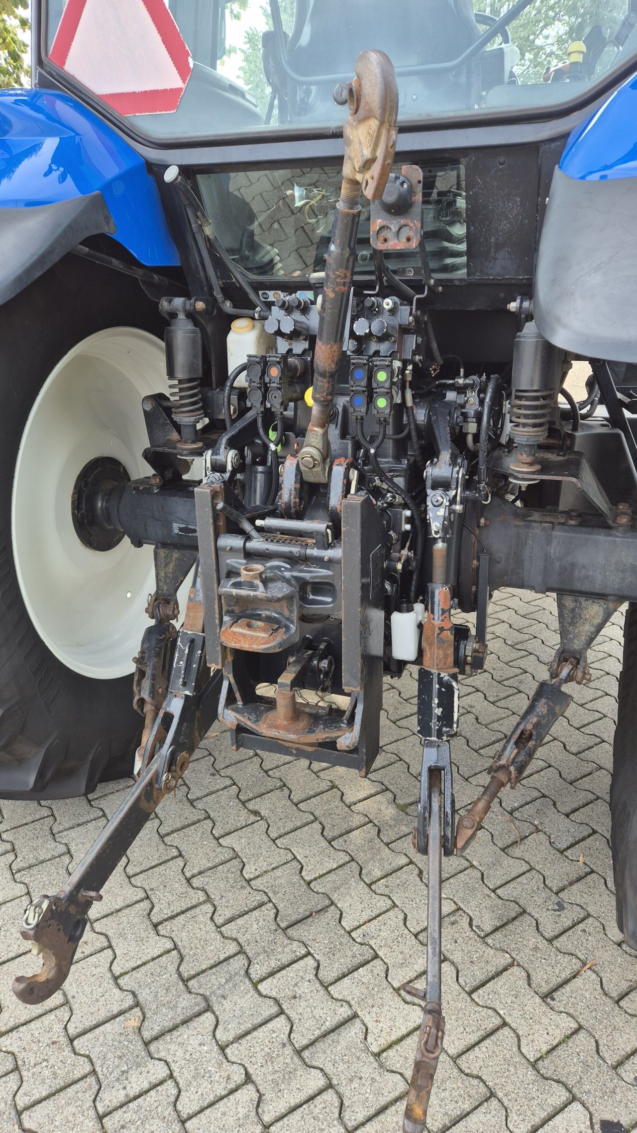 New Holland TM155 PC 40Kmh met kruip en Airco
