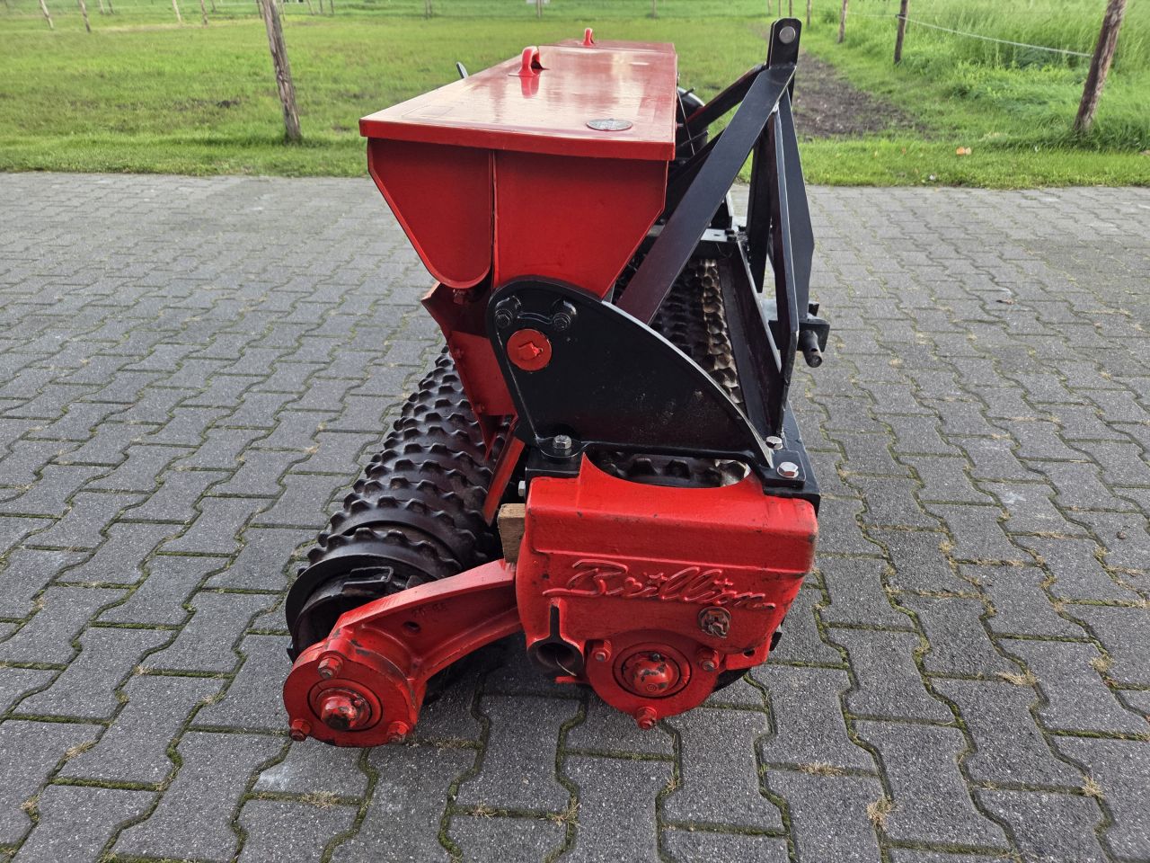 Graszaaimachine Doorzaaimachine Brillion 1.85M