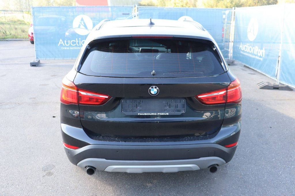 SUV BMW X1 Benzin 192 PS 2016 (Marge)