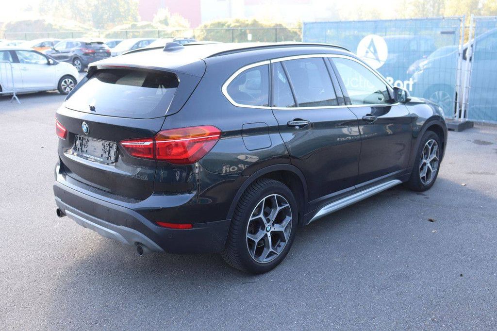 SUV BMW X1 Benzin 192 PS 2016 (Marge)
