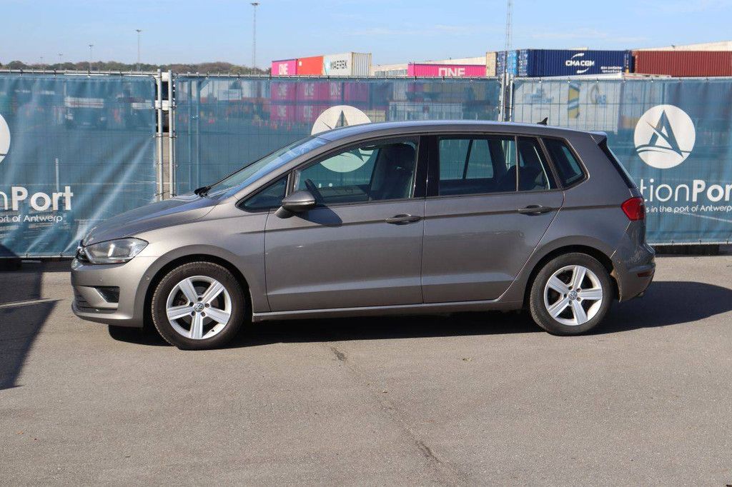 Pkw Volkswagen Golf Benzin 110 PS 2015 (Margin)