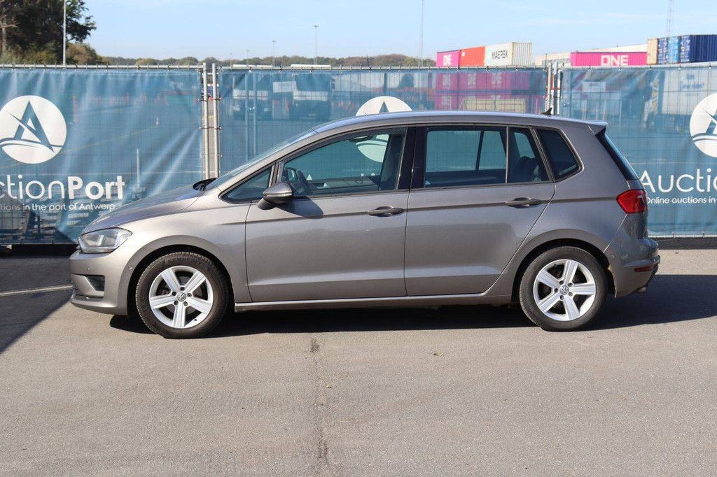 Pkw Volkswagen Golf Benzin 110 PS 2015 (Margin)
