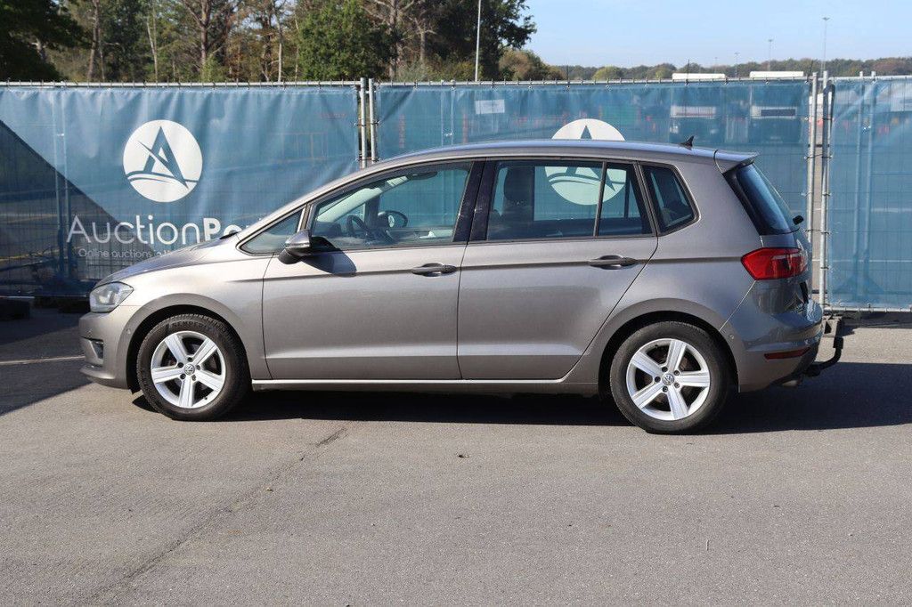 Pkw Volkswagen Golf Benzin 110 PS 2015 (Margin)