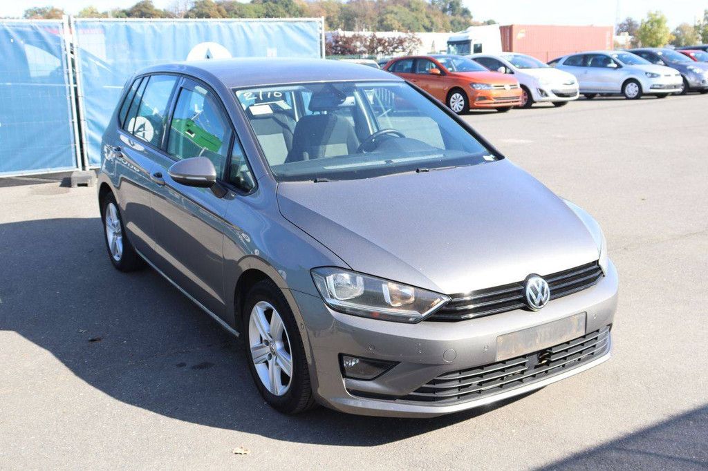 Pkw Volkswagen Golf Benzin 110 PS 2015 (Margin)