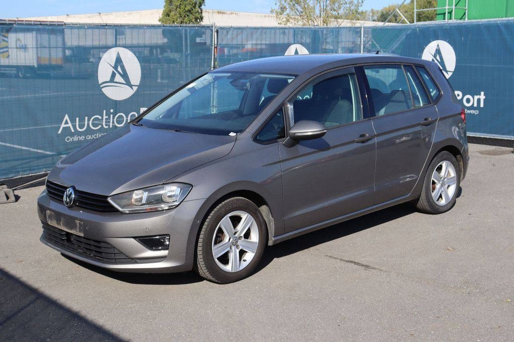 Pkw Volkswagen Golf Benzin 110 PS 2015 (Margin)