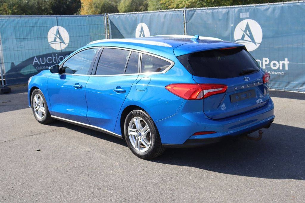 Ford Focus Kombi, Benzin, 125 PS, Baujahr 2019 (Marge)