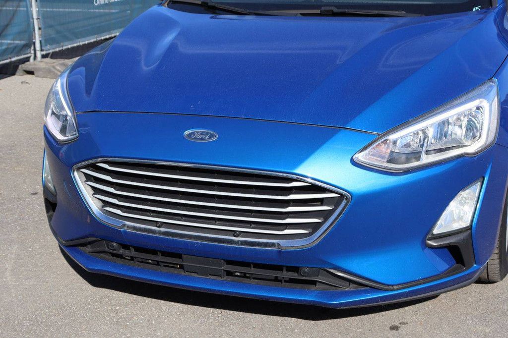 Ford Focus Kombi, Benzin, 125 PS, Baujahr 2019 (Marge)